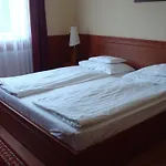 Major Es Paloc Apartmanhaz Szécsény