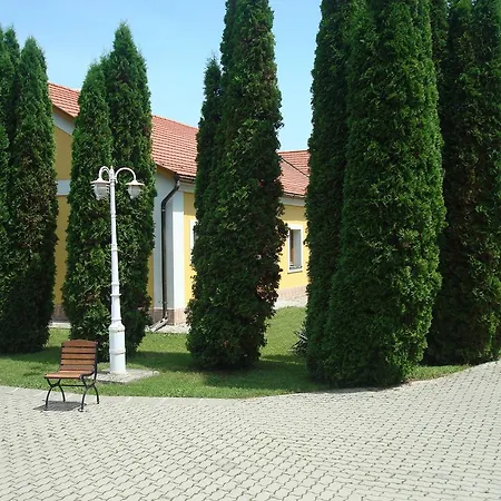 Hotel Major és Palóc Apartmanház