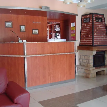 호텔 Major Es Paloc Apartmanhaz