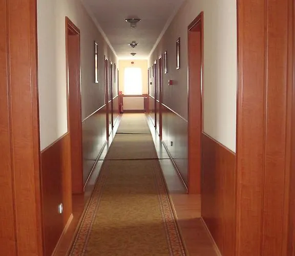 Major Es Paloc Apartmanhaz 호텔 Szécsény